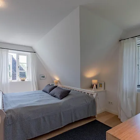 Holiday home Reetdachhaus *